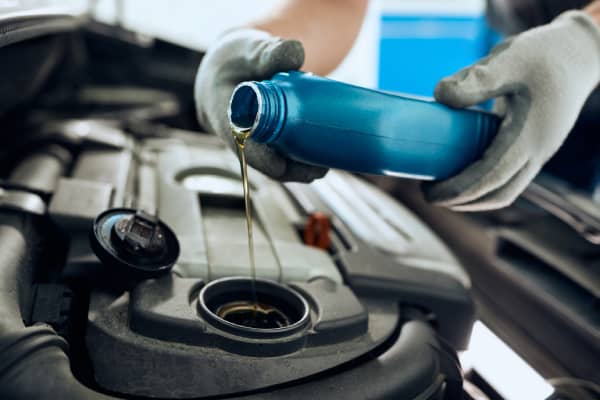 Oil Change Service In Bellwood, IL Oil Change Service In Bellwood, IL